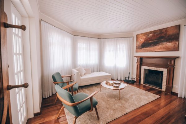 Arquiteto especialista em projetos residenciais e comerciais Transforme seus espaços com um arquiteto experiente